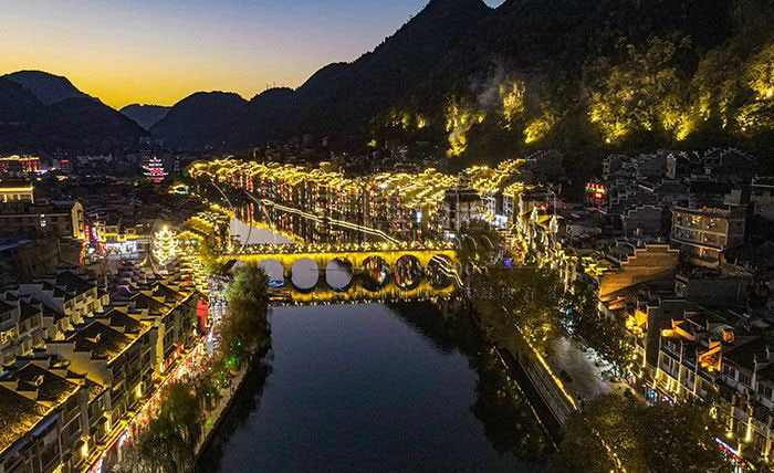 亮化工程（chéng）